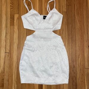 Selfie Leslie- Textured white dress!